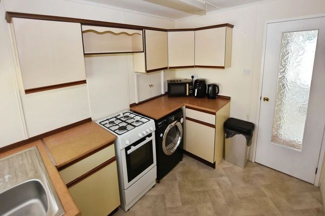 7 Shadynook Park, Crossley Moor Road Kingsteignton, NEWTON ABBOT photo 4