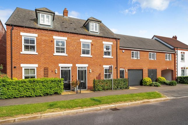 Thumbnail Town house for sale in Anglia Way, Great Denham, Bedford