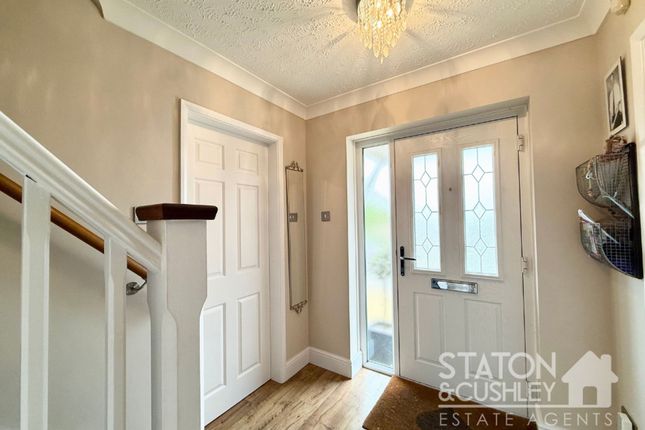 25 The Ridings, Mansfield photo 2
