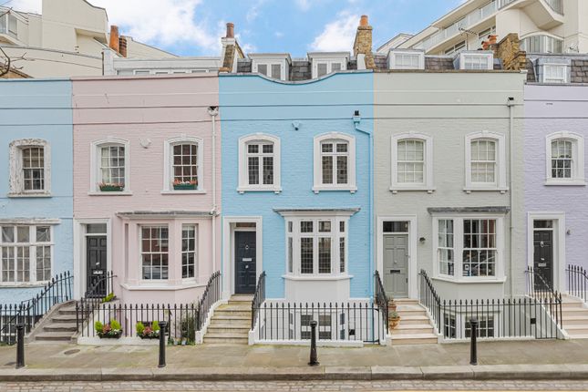 Terraced house for sale in Bywater Street, London