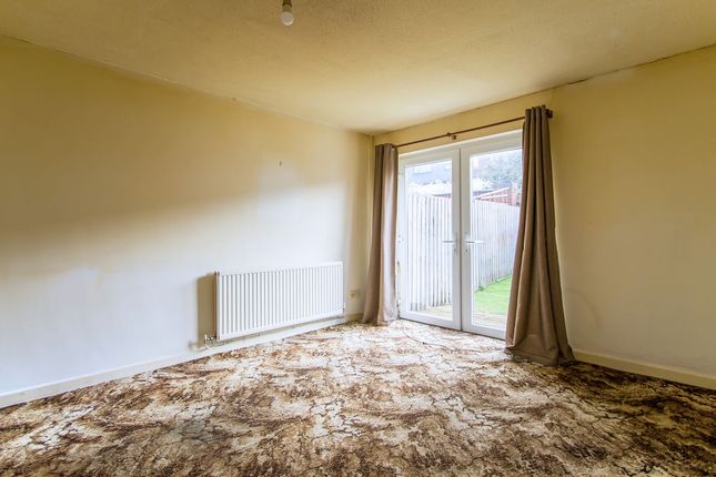 4, Beaumont Court, Penarth photo 2