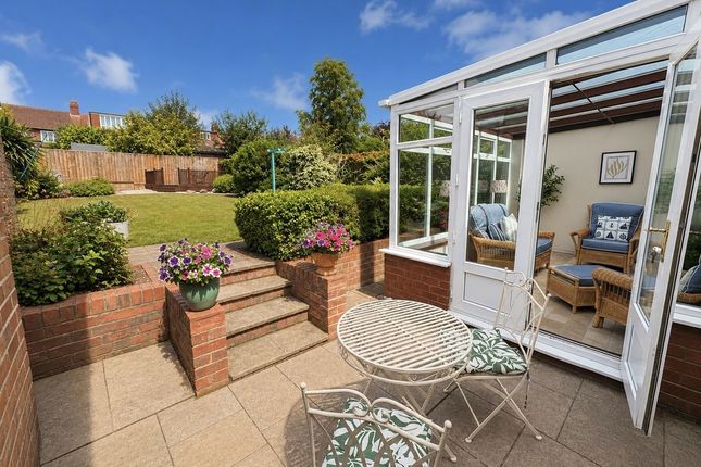 50, Monkseaton Drive, Whitley Bay photo 4
