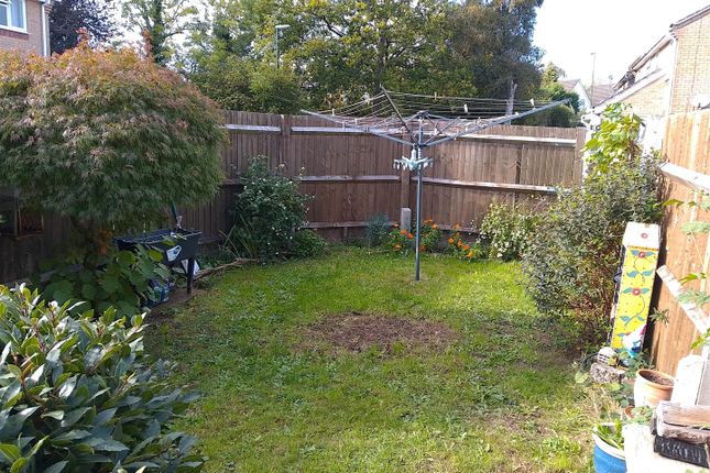 Cedar Way, Haywards Heath photo 2