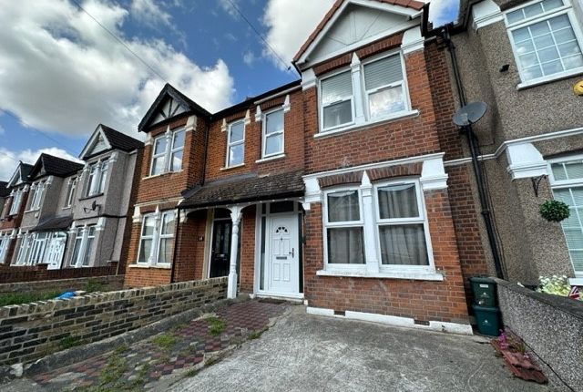 Thumbnail Terraced house to rent in Bushey Road, Hayes