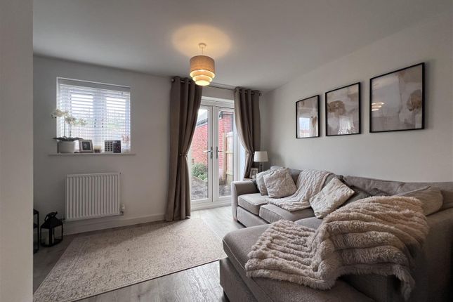 95, Hexham Street, Towcester photo 4