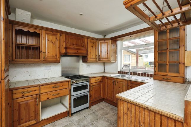 28, Sutton Road, Doncaster photo 4