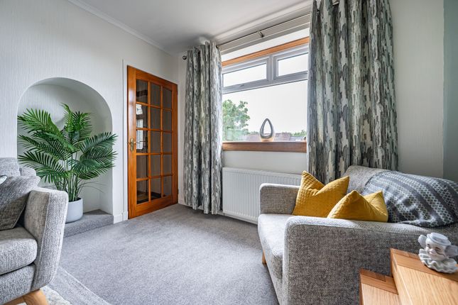 57 Bullionslaw Drive, Rutherglen, Glasgow photo 5