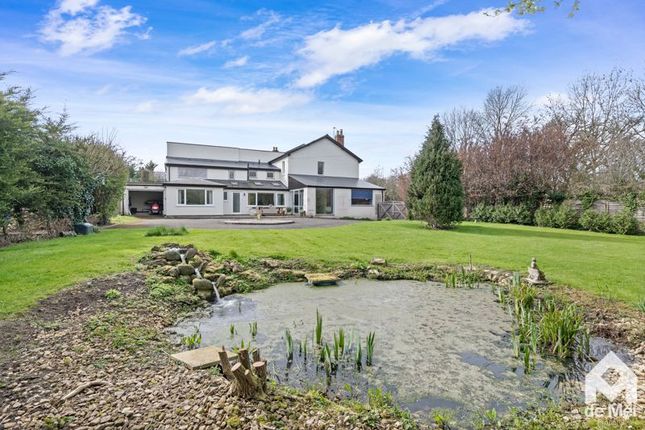 Country house for sale in Church Road, Leckhampton, Cheltenham