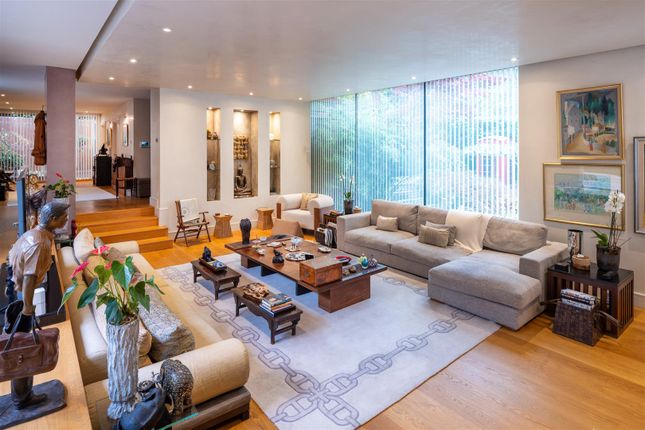 5-bed house on Spaniards End, Hampstead, £6,950,000