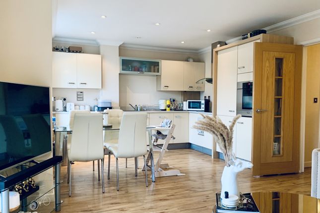Flat 6, Cranbrook Court, South Croydon photo 2