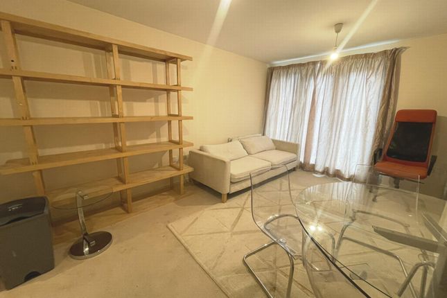 15, Parkhouse Court, Hatfield photo 4