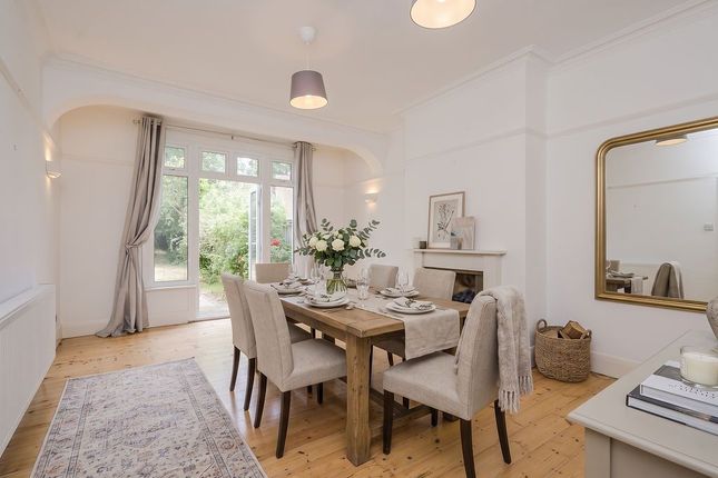 125, Worple Road, London photo 2