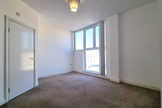 Flat 3b, Gold Court, King Harry Street, Hemel Hempstead photo 4