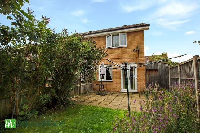 End terrace house for sale in Hunters Reach, Cheshunt, Waltham Cross