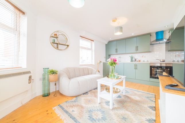 Call 02920 454555 To Secure Your Viewing_1