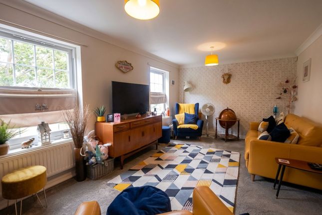 235 Beresford Road, Ely photo 3
