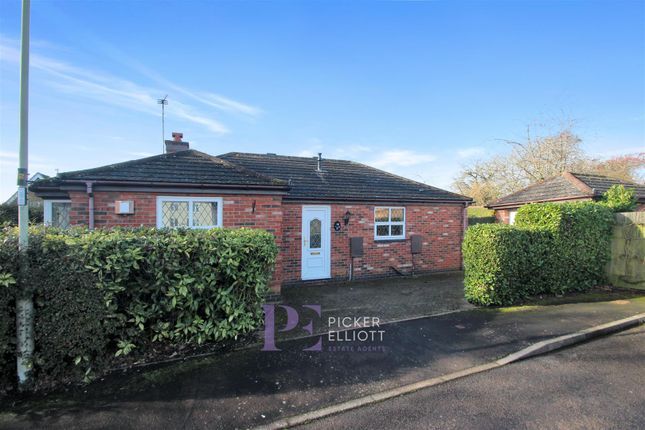 Thumbnail Bungalow to rent in Orchard Close, Burbage, Hinckley
