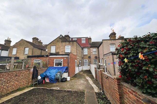 75, Featherstone Road, Southall photo 2
