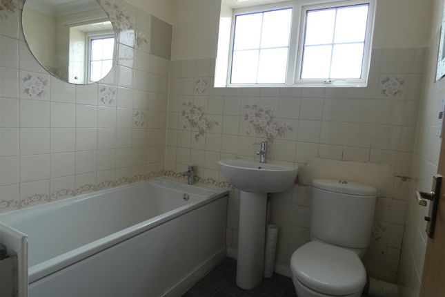 End terrace house for sale in Barley Close, Burton-On-Trent