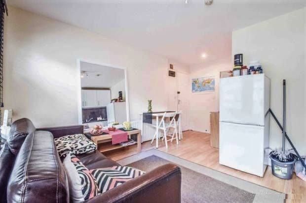 Flat 1, 43, Dorset Road, Vauxhall photo 2