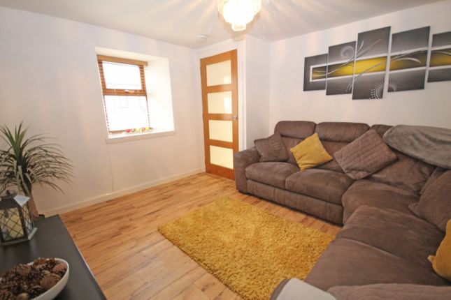 75 Seatown, Buckie photo 4