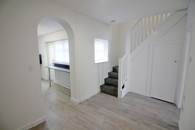 Tottington Road, Bury photo 3
