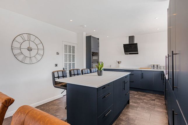 99, Lynhurst Avenue, Sticklepath photo 4
