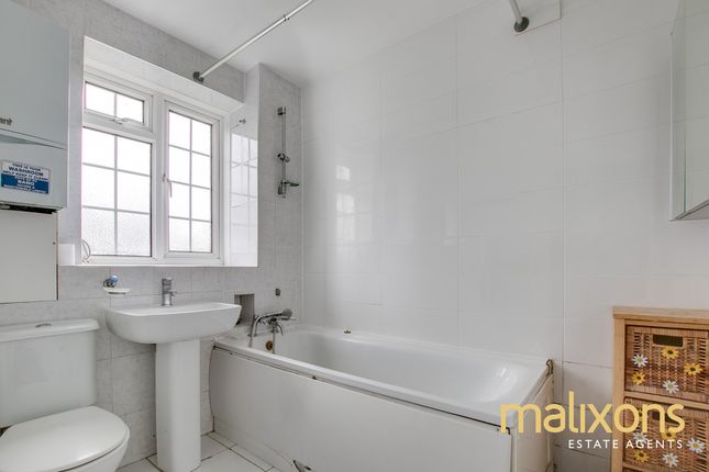 Flat for sale in Leigham Court Road, London