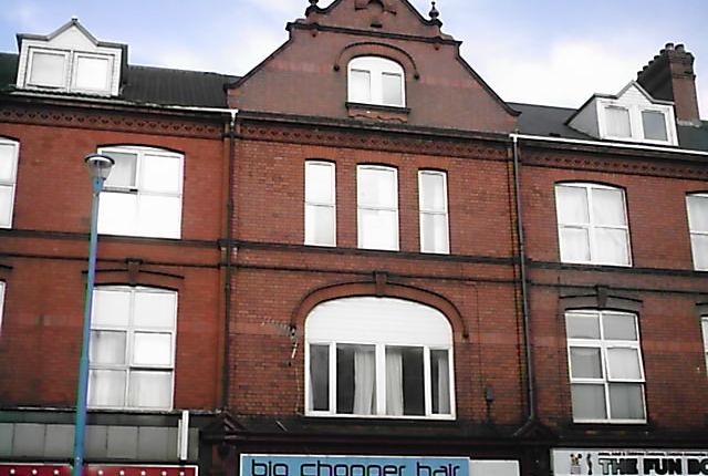Flat to rent in Station Road, Port Talbot