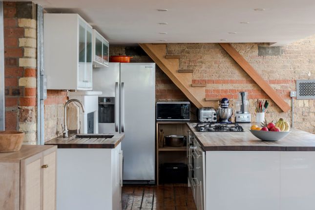 Flat for sale in Prioress Street, London