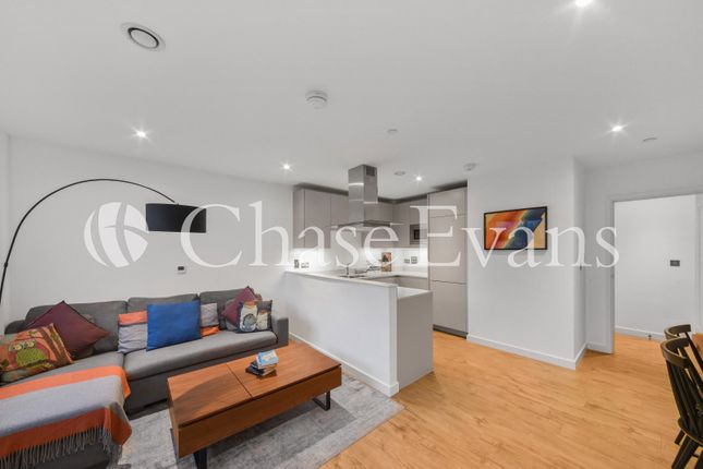 Flat 21, 3, Danson Mews, London photo 3