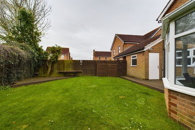 Detached house for sale in Chapel Fields, Hull