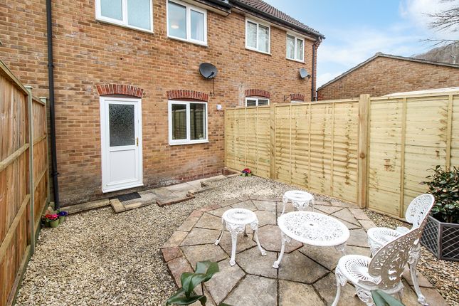 6, Foxley Close, Warminster photo 2