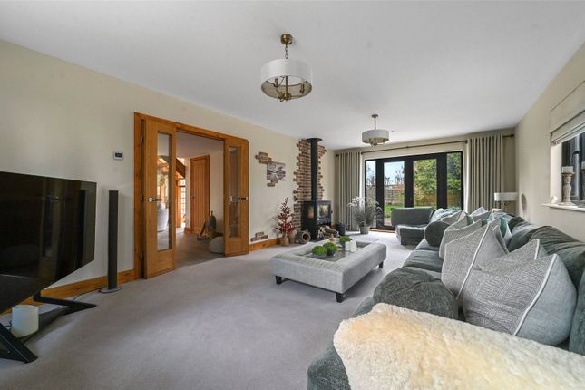 Willow House,, The Street, Bishop's Stortford photo 4