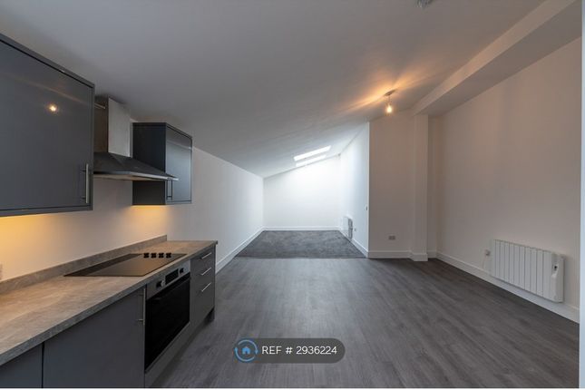 Flat, Dock St, Fleetwood photo 2