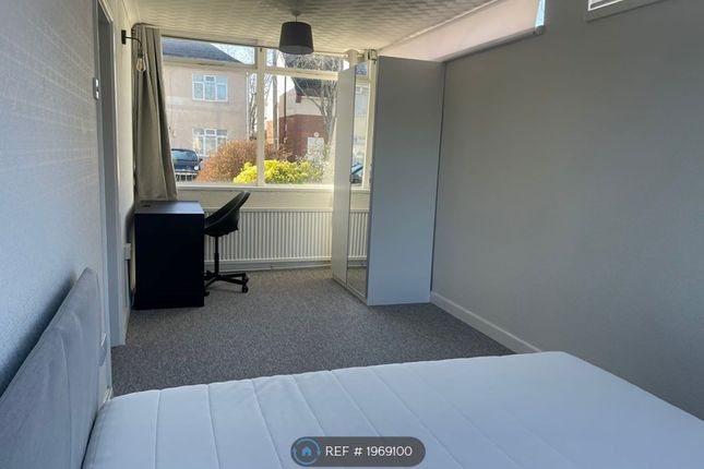 End terrace house to rent in Felstead Road, Bristol