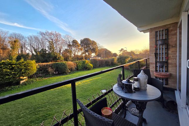 3 Ashurst Court, Tower Close, GOSPORT photo 2