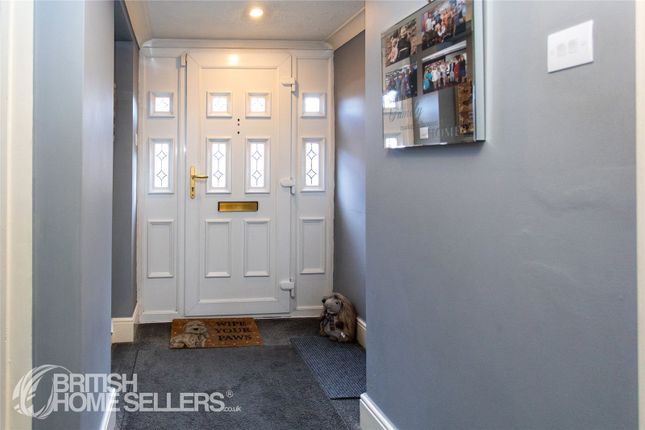 28, Albany Road, Windsor photo 4