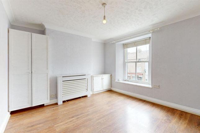 24A, Easton Street, Portland photo 2