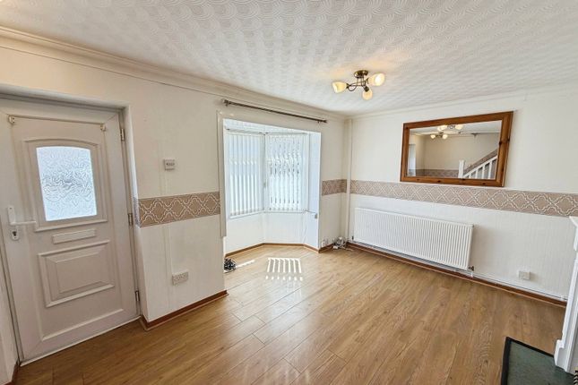 78, Fairway, Port Talbot photo 3