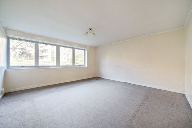 23, Otto Close, London photo 3