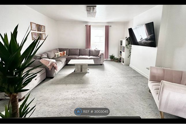 5, Lower Tweedale Street, Rochdale, OL11 photo 2