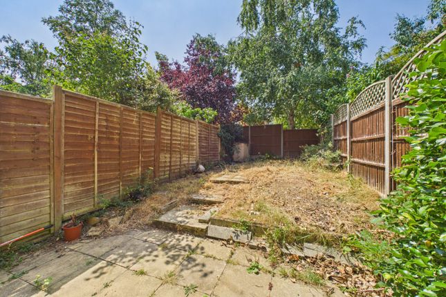 13, Crockford Place, Binfield photo 4