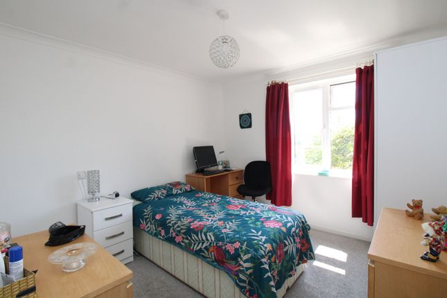 15 Richmond Court, Paignton photo 4