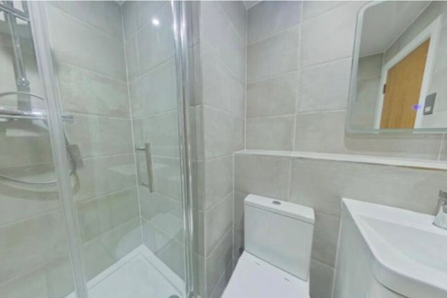 Platinum House, Lyon Road, Harrow photo 4
