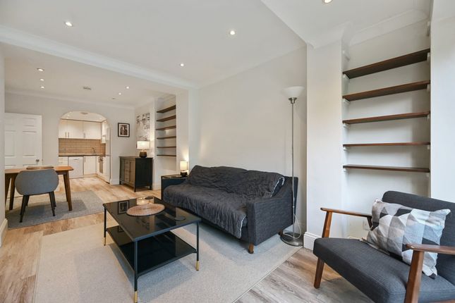 55a Oakley Square, London photo 3