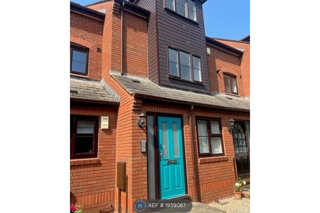 Thumbnail Maisonette to rent in Pitts Court, Exeter