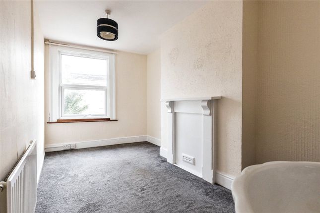 12, St. Pauls Road, Cheltenham photo 4