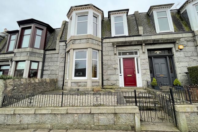 Thumbnail Terraced house to rent in Clifton Road, Hilton, Aberdeen