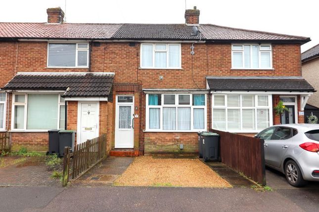 Terraced house for sale in Peartree Road, Luton, Bedfordshire